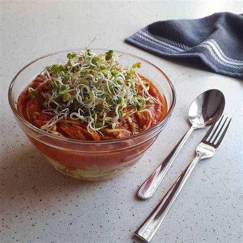 Klíčky a raw food kuchyně